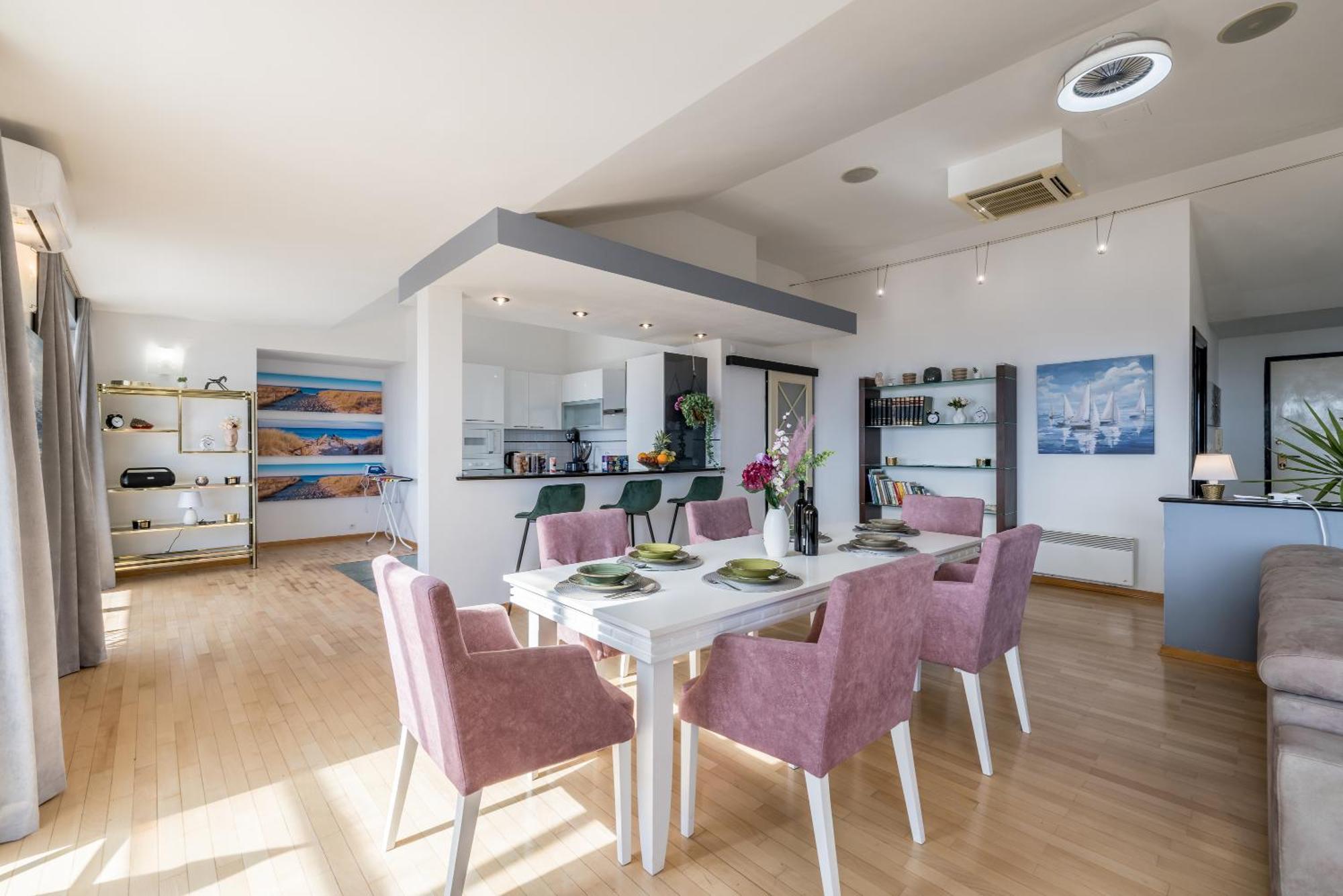 Urban Utopia Penthouse With Private Parking سبليت المظهر الخارجي الصورة