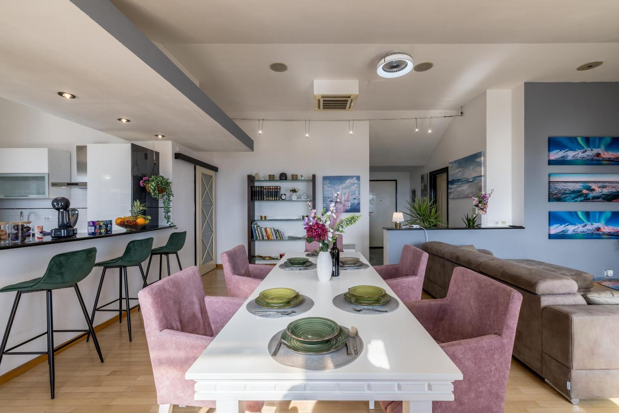 Urban Utopia Penthouse With Private Parking سبليت المظهر الخارجي الصورة